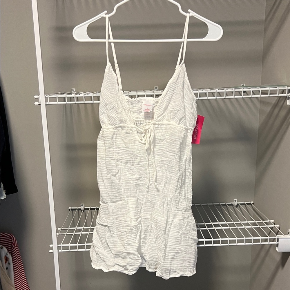 NWT * Xhilaration White Sleeveless Dress - Size Small